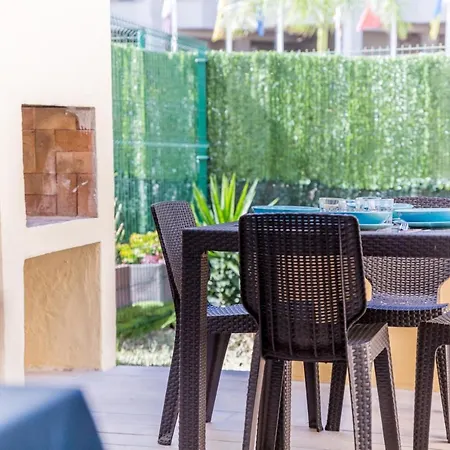 De Lujo En Mare * Адехе