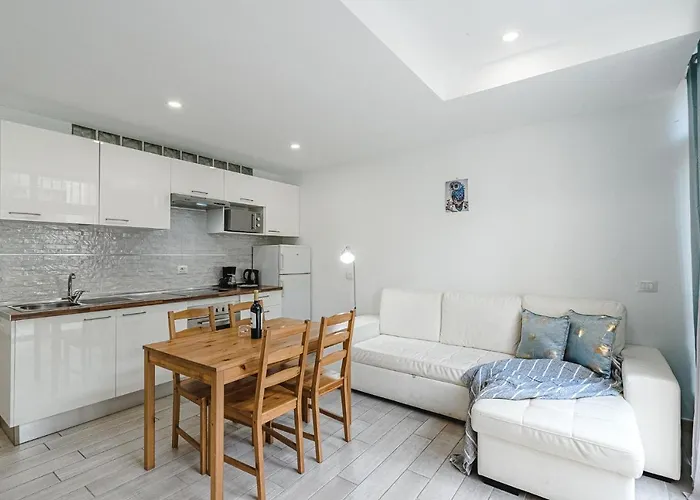 De Lujo En Mare Apartment *